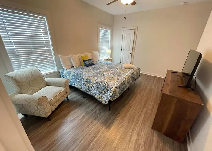 Holiday home Near Downtown Dining & Base - Flow *